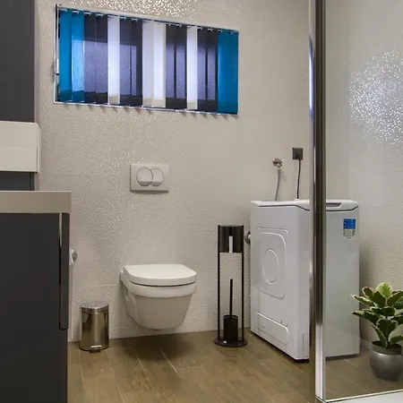 Summer Sky With Jacuzzi Apartment *