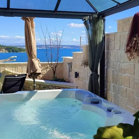 Apartment Summer Sky With Jacuzzi
